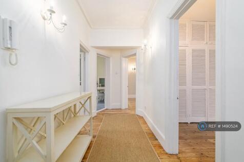 Spacious Hallway