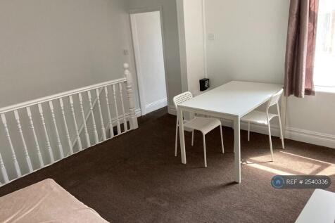 1st Floor Flat