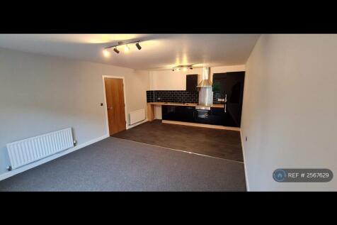 Open Plan Living Room &amp; Kitchen Area