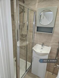 Bedroom 1 En-Suite