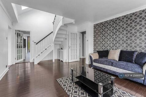 Feature Staircase