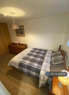 1st Floor Bedroom2