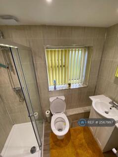 Bathroom 1st Floor