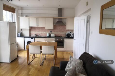 Kitchen/ Living Room