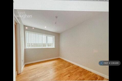 Ground Floor Bedroom 1