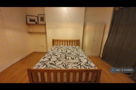 Double Room 2