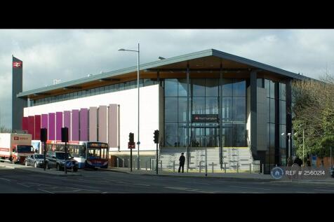 Northampton Train Station Under 20 Minutes Walk