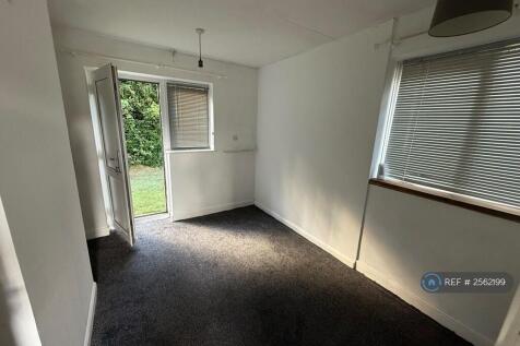 Downstairs Office / Spare Room - Leading To Garden