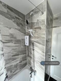 Bathroom 2 (Electric Shower)
