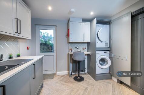 Communal Kitchen