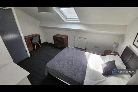 Room 6 - Available