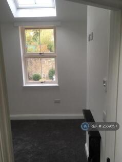 Bedroom/Office