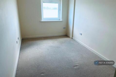 Bedroom 1 With Sea View
