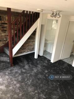 2 Mkt Court Downstairs Sitting Room