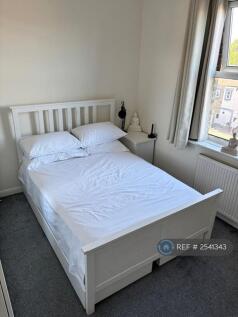 Bedroom 1 Double Bed