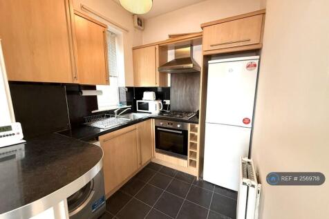 Flat 1 Kitchen
