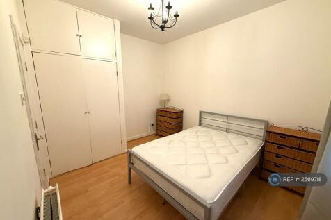 Flat 1 Bedroom 