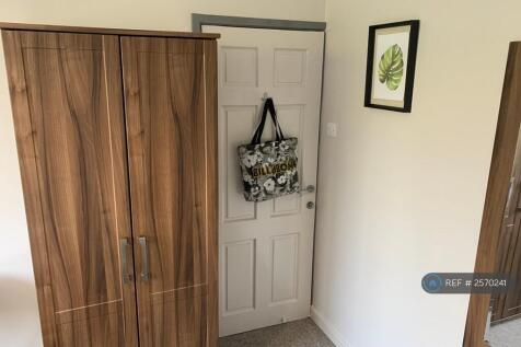 Double Wardrobe, Tall Mirror, Coat Hooks