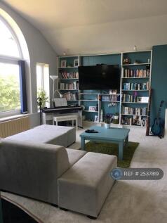 Lounge In 2017