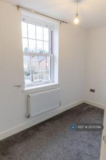 Bedroom 3 / Office