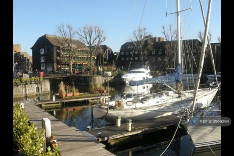 Waitrose 5 Mins Walk At St Katherines Dock