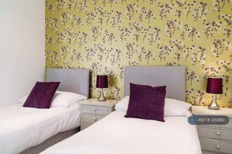 Double Bedroom On 2nd Floor 