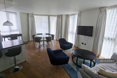Sitting Room &amp; Dining