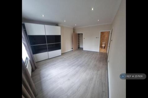 Master Bedroom 2