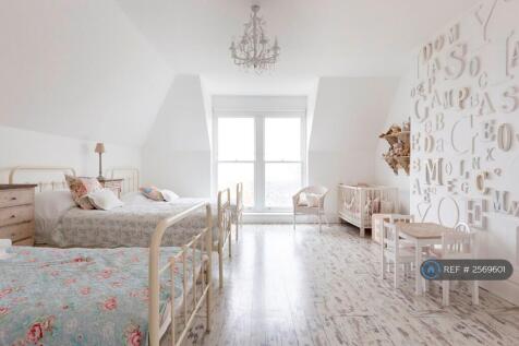 Children&#39;s Dormitory 6