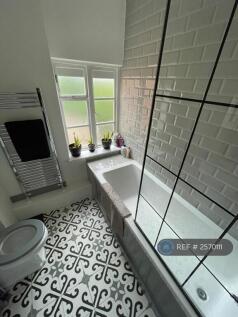 Bathroom - Image 3