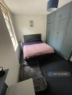Bedroom - Image 1