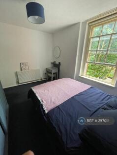 Bedroom - Image 2