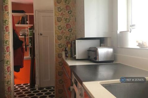 View To Hall/Wc. Quartz Worktop &amp; Steel Protector