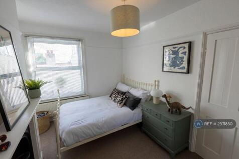 2nd Bedroom