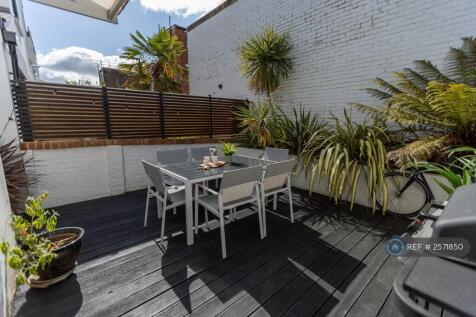 Garden Reverse