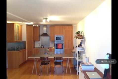 Kitchen &amp; Dining Area