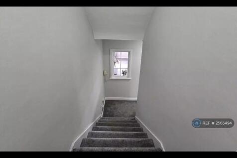 Stairs From Front Door To Upper Hall