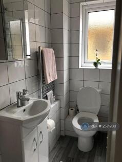 Handbasin, Toilet Etc 