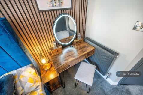 Dressing Table 
