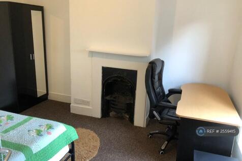 Second Double Bedroom 