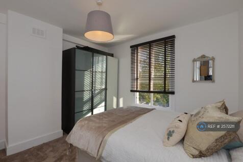 Master Bedroom (From Entrance)