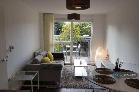 Lounge With Balcony