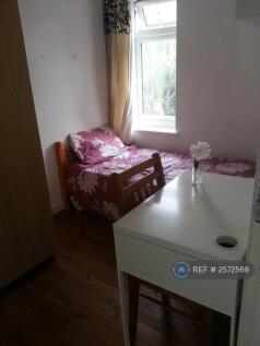 Single Room - 1st Floor