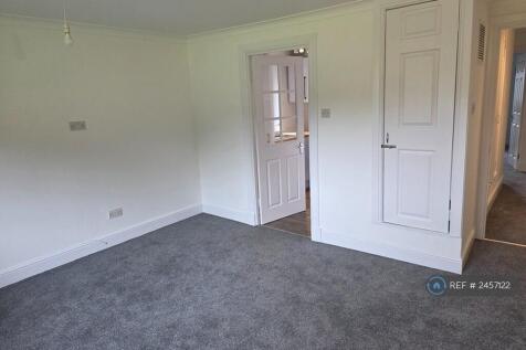 Living/Dining Room 1