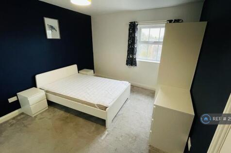 Flat 8 - Bedroom