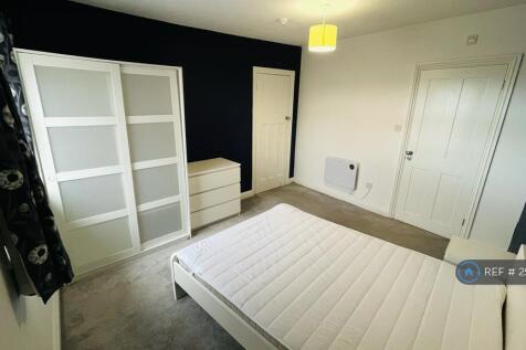 Flat 8 - Bedroom