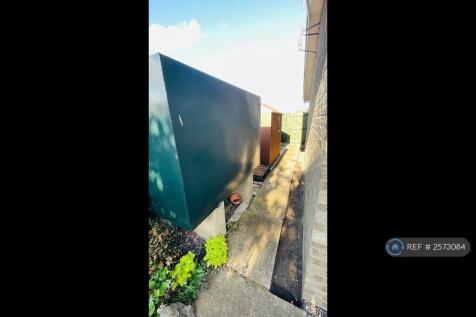 Oil Tank