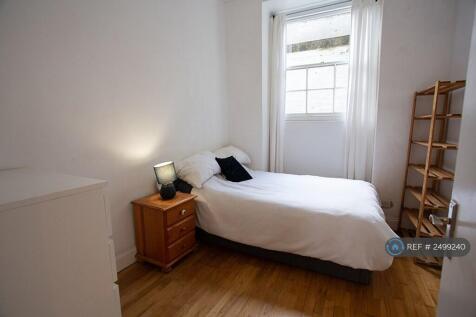 Bedroom 3 - 4.04m x 3.33m