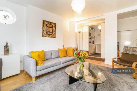 Living Room &amp; Kitchen