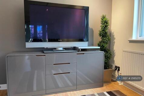 Communal Tv Satellite &amp; Dab Signal. No Tv. 